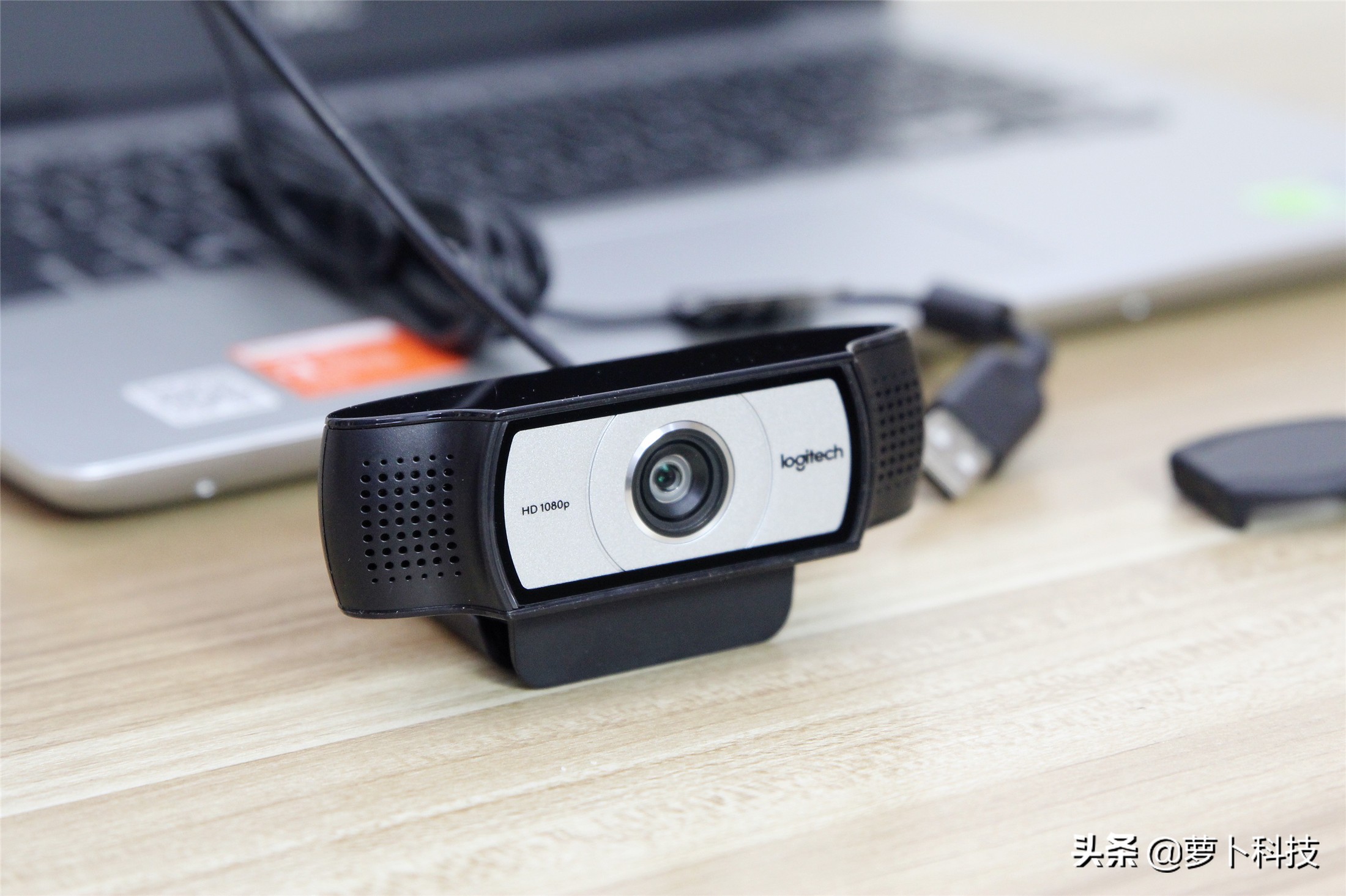 直播监控全套一体机,罗技高清网络摄像头c930c怎么安装