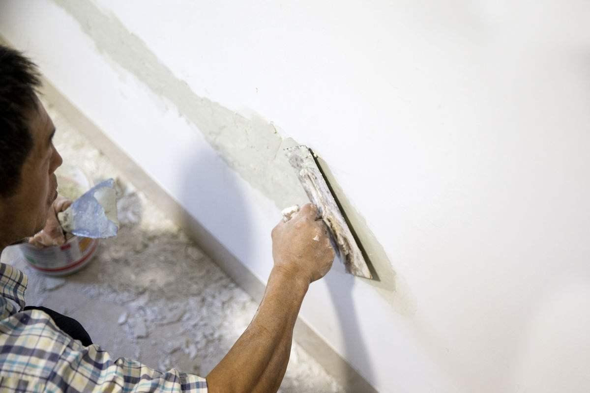 旧墙翻新流程及注意事项,旧墙翻新全包20平米价格表2021