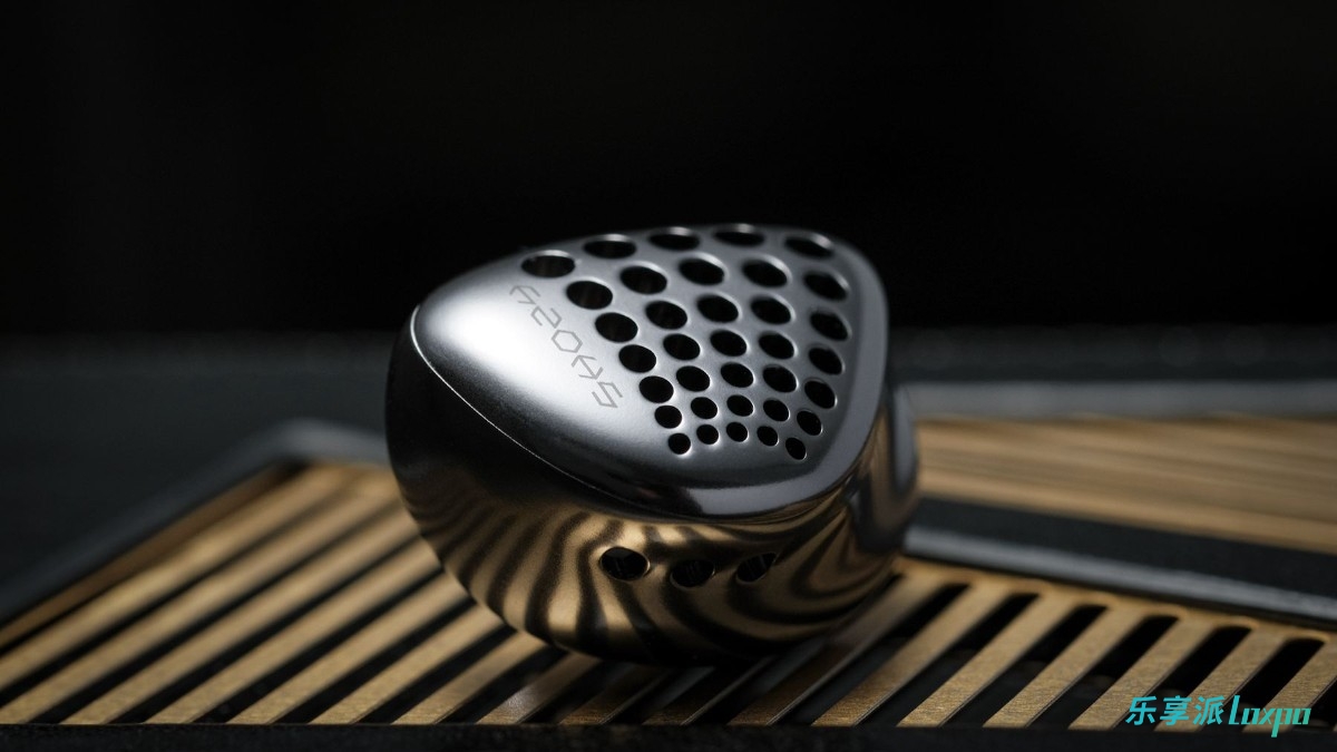 创新入耳式耳塞评测,顶级动圈入耳式耳塞