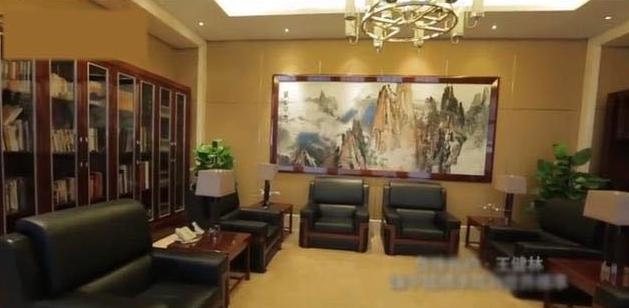 王健林办公室效果图,王健林办公室整洁大气