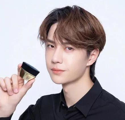 彩妆联名大战！碾压漫威，皮卡丘为什么这么厉害？