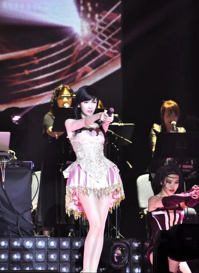 香港影坛6大绝色美人境况悬殊:张敏失业,关之琳活成亿万富婆