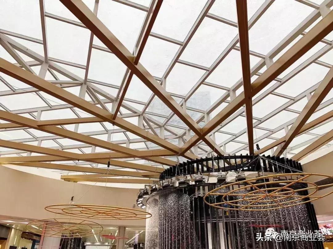 最新南京超级商业体,南京新开业商业综合体