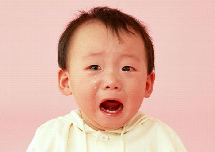 孩子从床上掉下来的忌讳,孩子从床上掉下来怎么判断没事