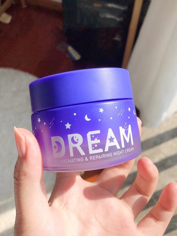 全网公认最好用的面霜欧莱雅,欧莱雅复颜抗皱紧致面霜适合年龄