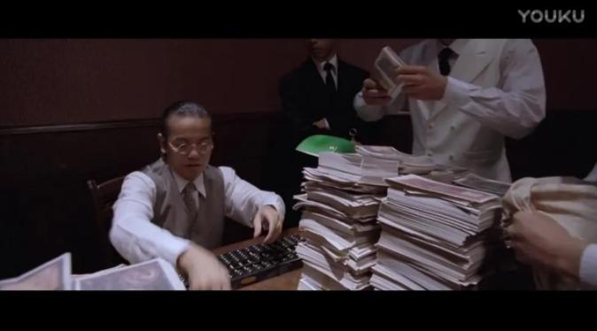 周星驰功夫斧头帮经典片段,周星驰功夫最经典包租婆片段