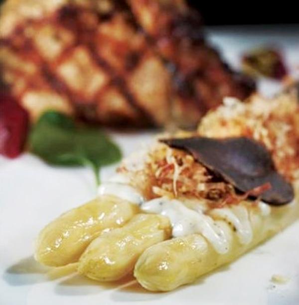 芦笋黑色和紫色哪个好吃,紫色芦笋和青色芦笋有区别