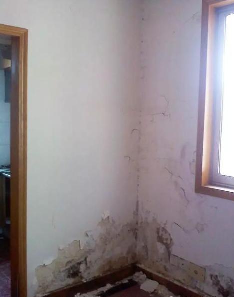 房子装修墙面返碱怎么办,新房装修反碱怎么处理