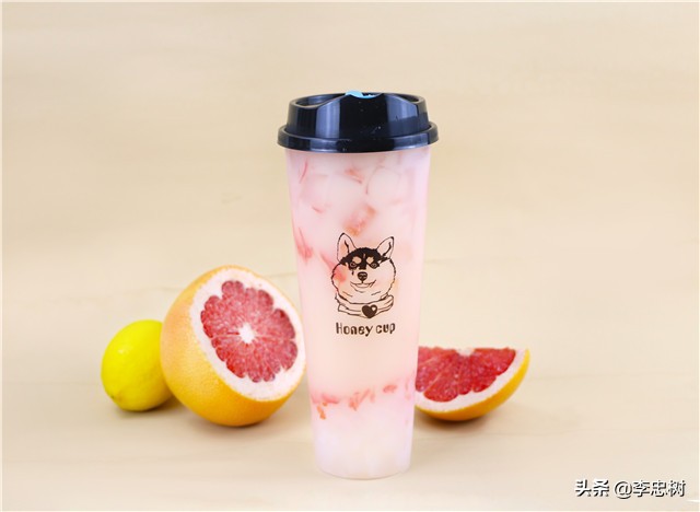 想开奶茶店是做加盟好还是去学习,三招教你怎样开启奶茶加盟店