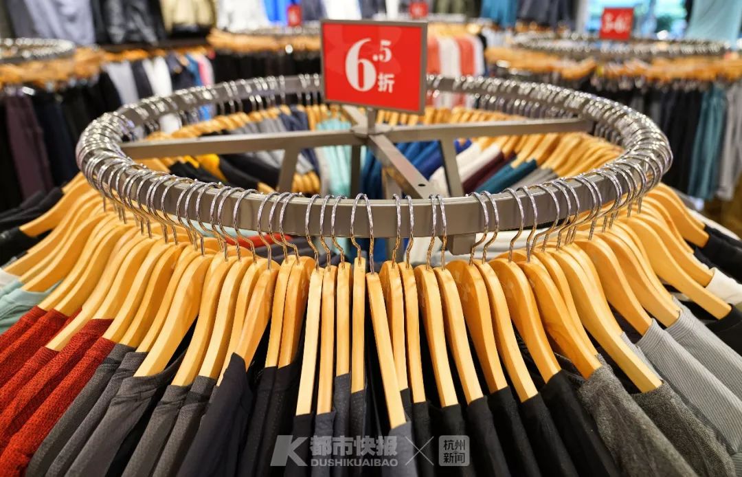 你身上穿的假鞋,耐克阿迪有没有一定的质量问题