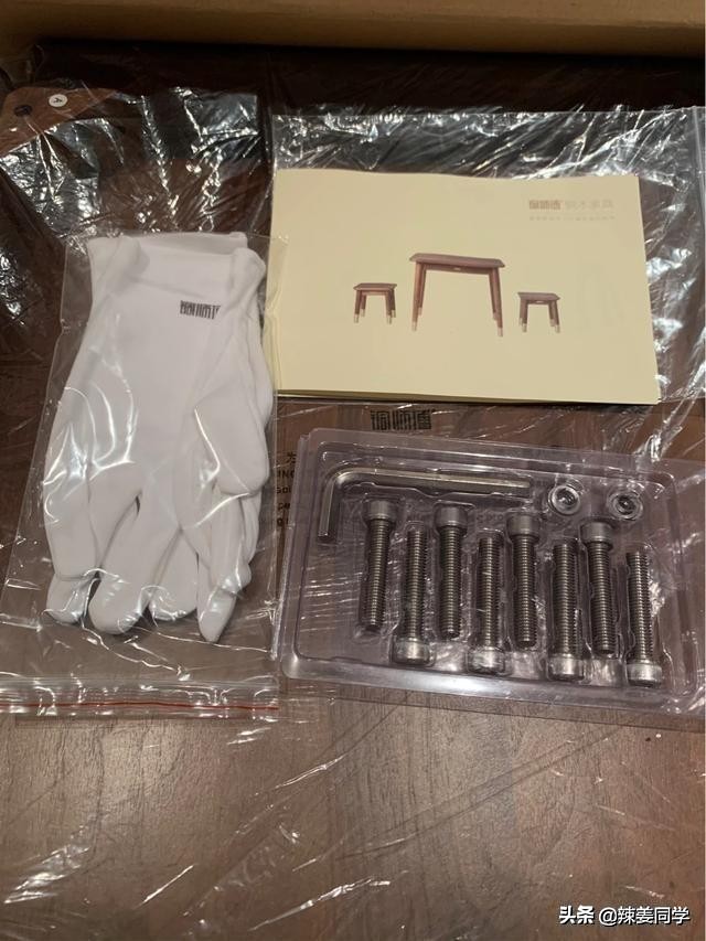 黑胡桃茶桌最新款2023方桌,极简轻奢黑胡桃实木方桌