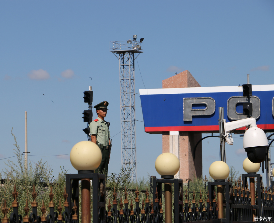 自驾囧途时刻,自驾游闯关东视频