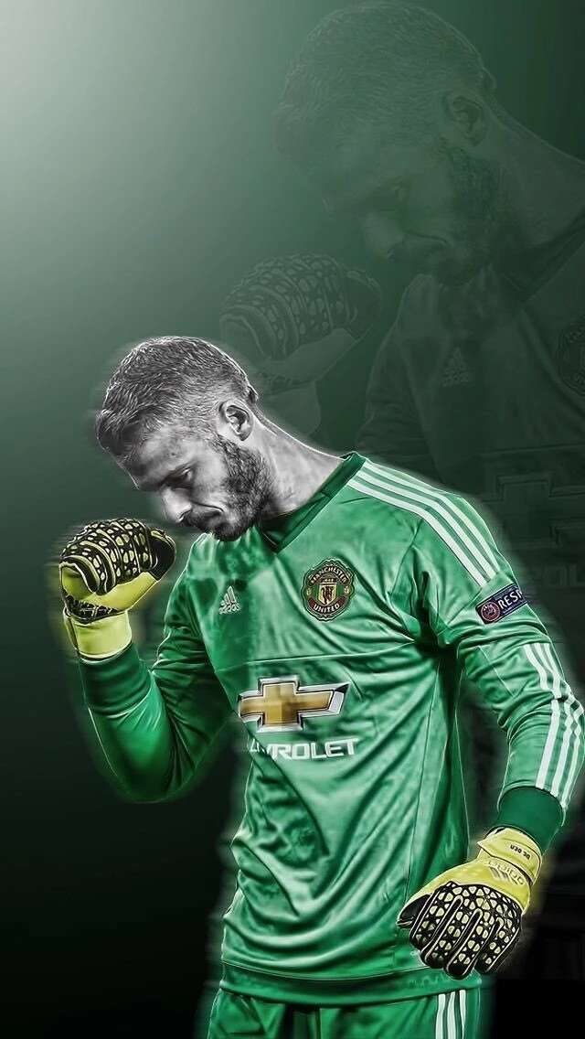 现役中后卫足球年轻小将盘点,现役足球场上的十大美男