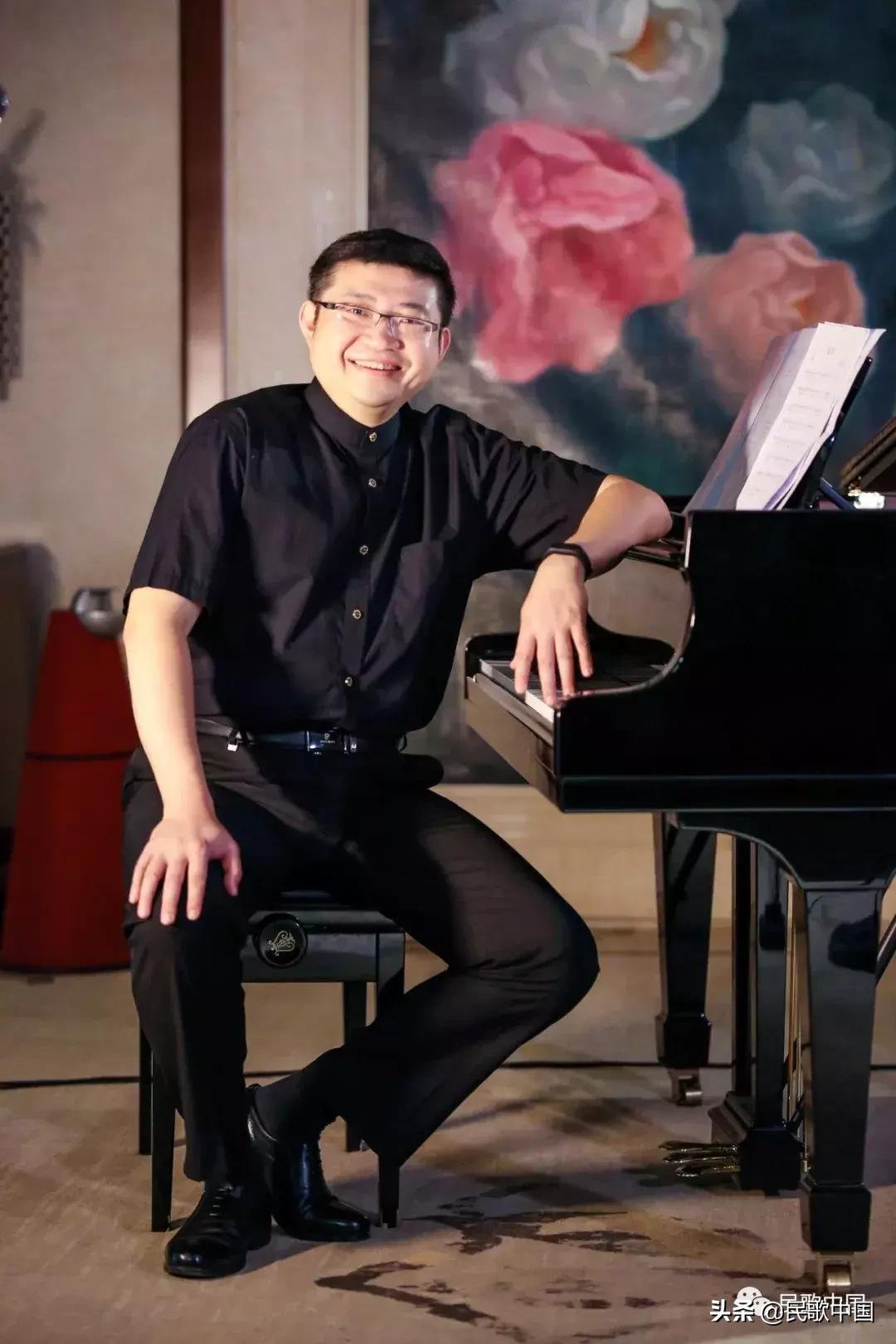 王凯、窦昆深情演绎《桃李》，献给全天下的老师