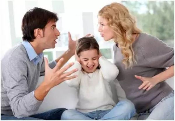 妈妈发现女儿偷看情色片，这种智慧做法很有启发，值得家长学习