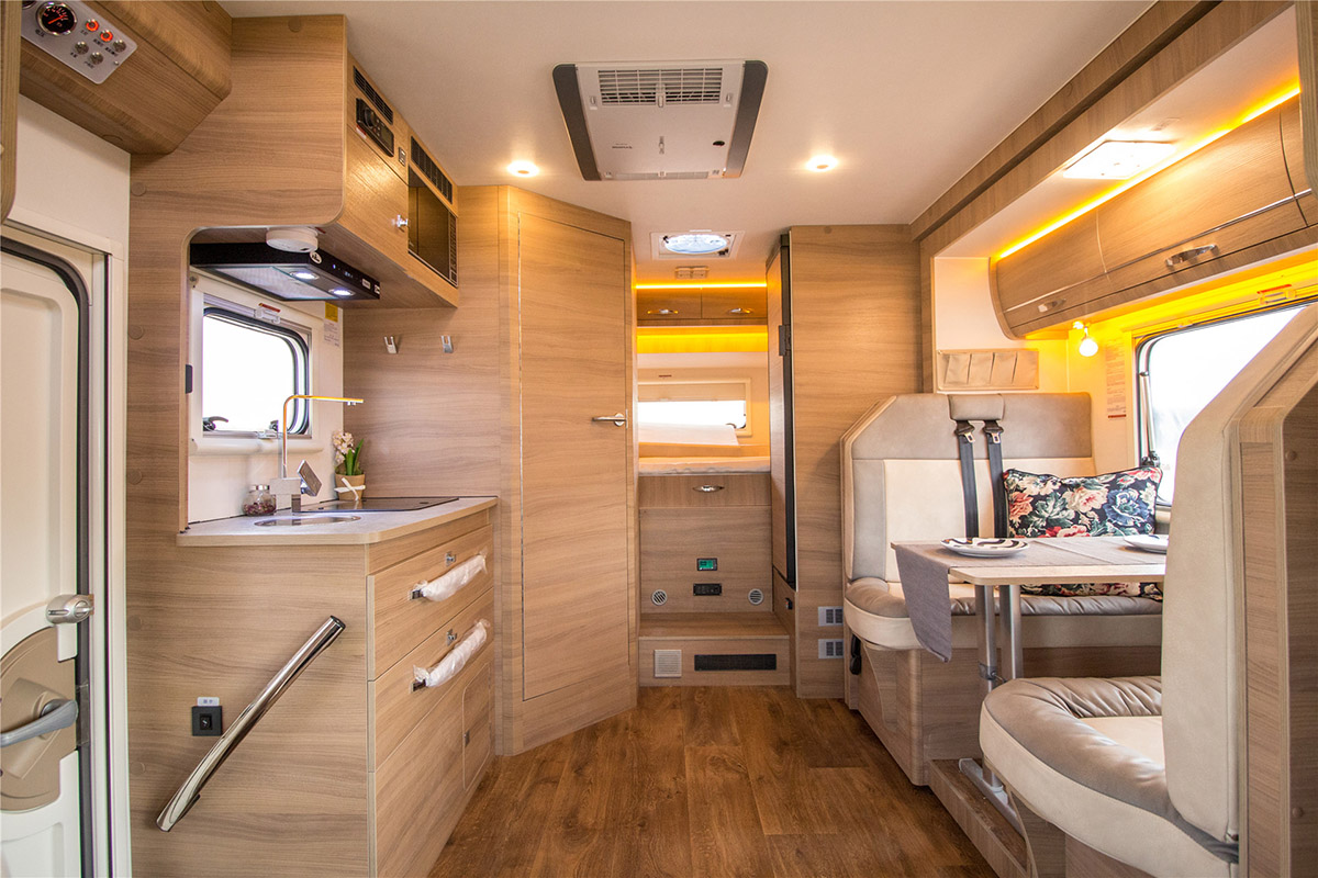 三十多个房车品牌共60余款车型,房车大全30万以下6座