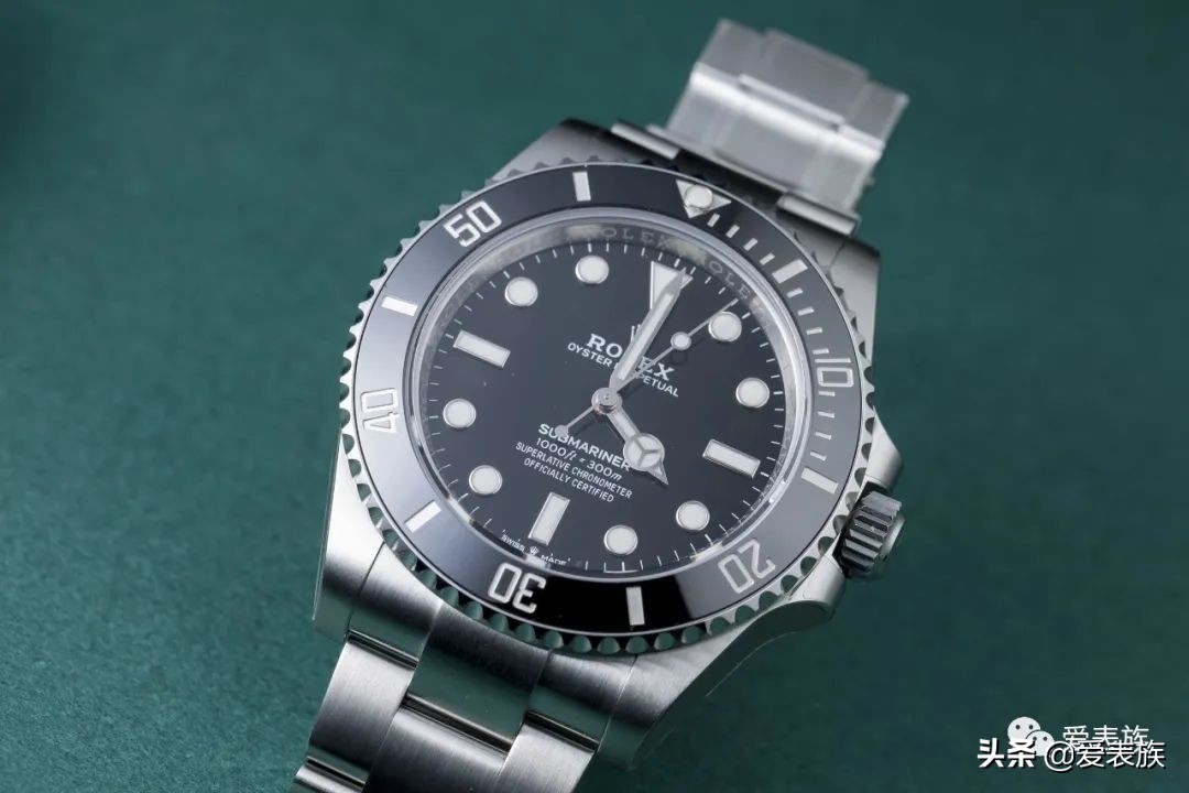 劳力士代言人,劳力士黑水鬼126610和124060区别