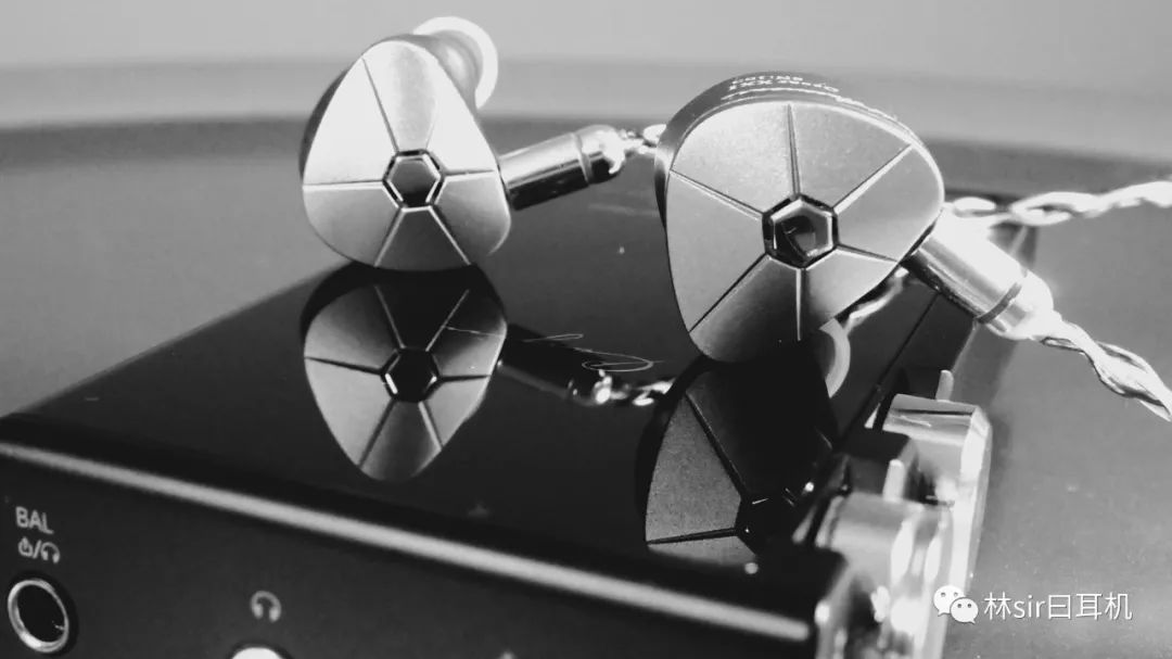 灭霸降临地球,灭霸4.0价格