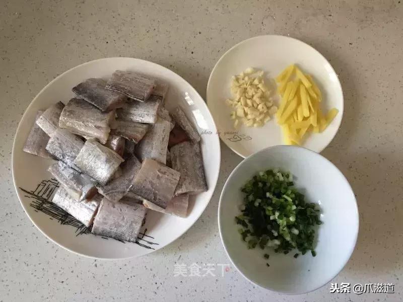 带鱼这样做又香又酥脆,带鱼怎么做不腥气好吃