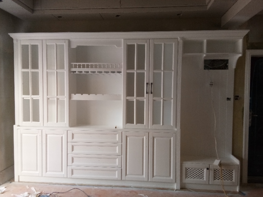 实木打柜子刷什么油漆好,柜子喷漆和刷漆区别效果图片