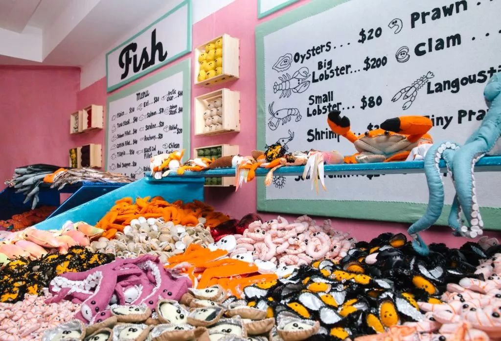 国外全是假货的超市,英国妹子上海