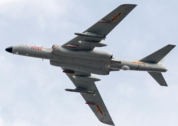 f14雄猫战斗机航母起飞,f14熊猫将重新上舰