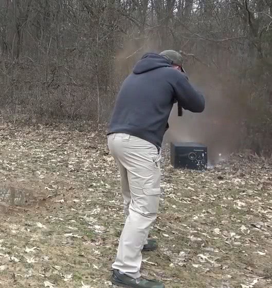 保险箱打不开,保险箱打不开怎么办密码是对的