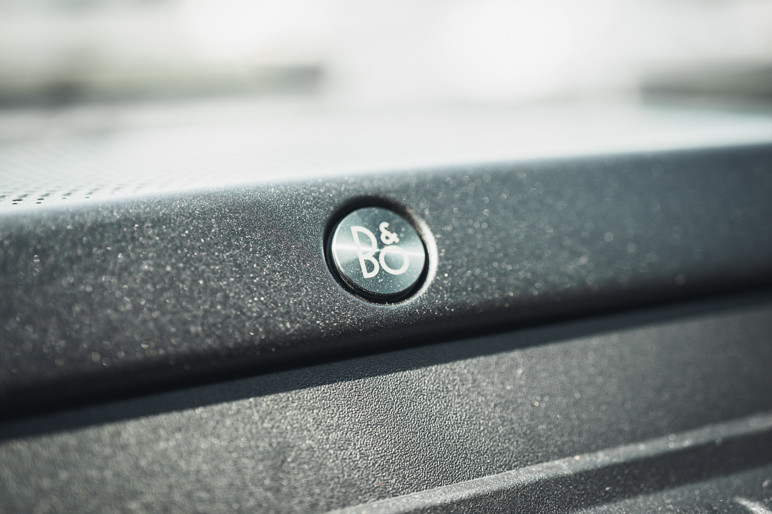 特斯拉cybertruck和福特f-150猛禽,福特猛禽f-150与小皮卡对比图