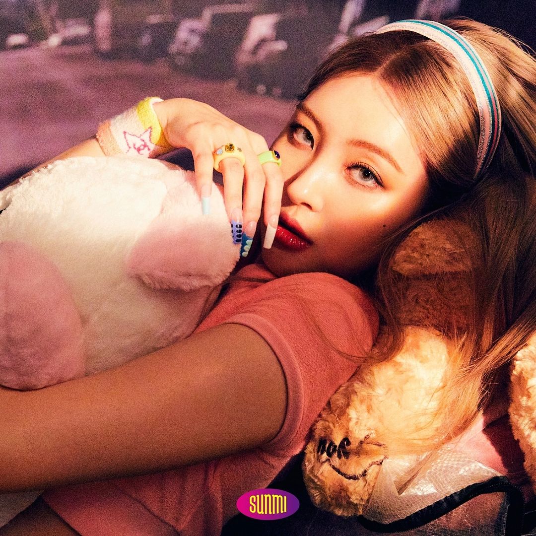 2021韩星「Highteen时尚」火热爆红,4招复制校园女神风