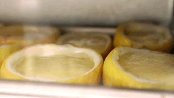 怎样做蛋糕又松又软不塌,做蛋糕蓬松不塌的方法