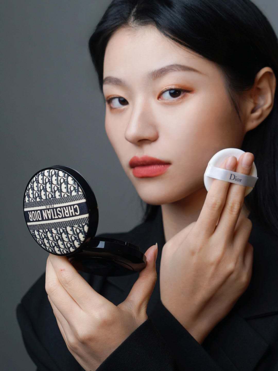 油皮如何选气垫色号,夏天混油皮用什么气垫