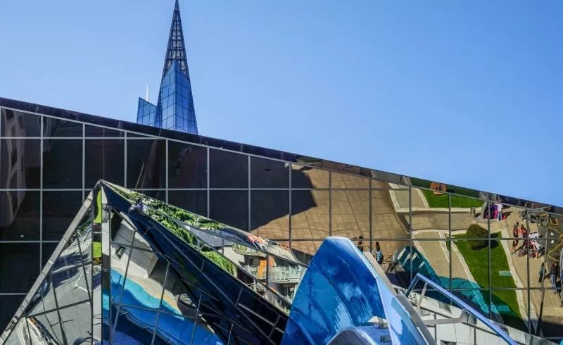 放在地图上很难找到的10个国家,地图上小到看不见的地区