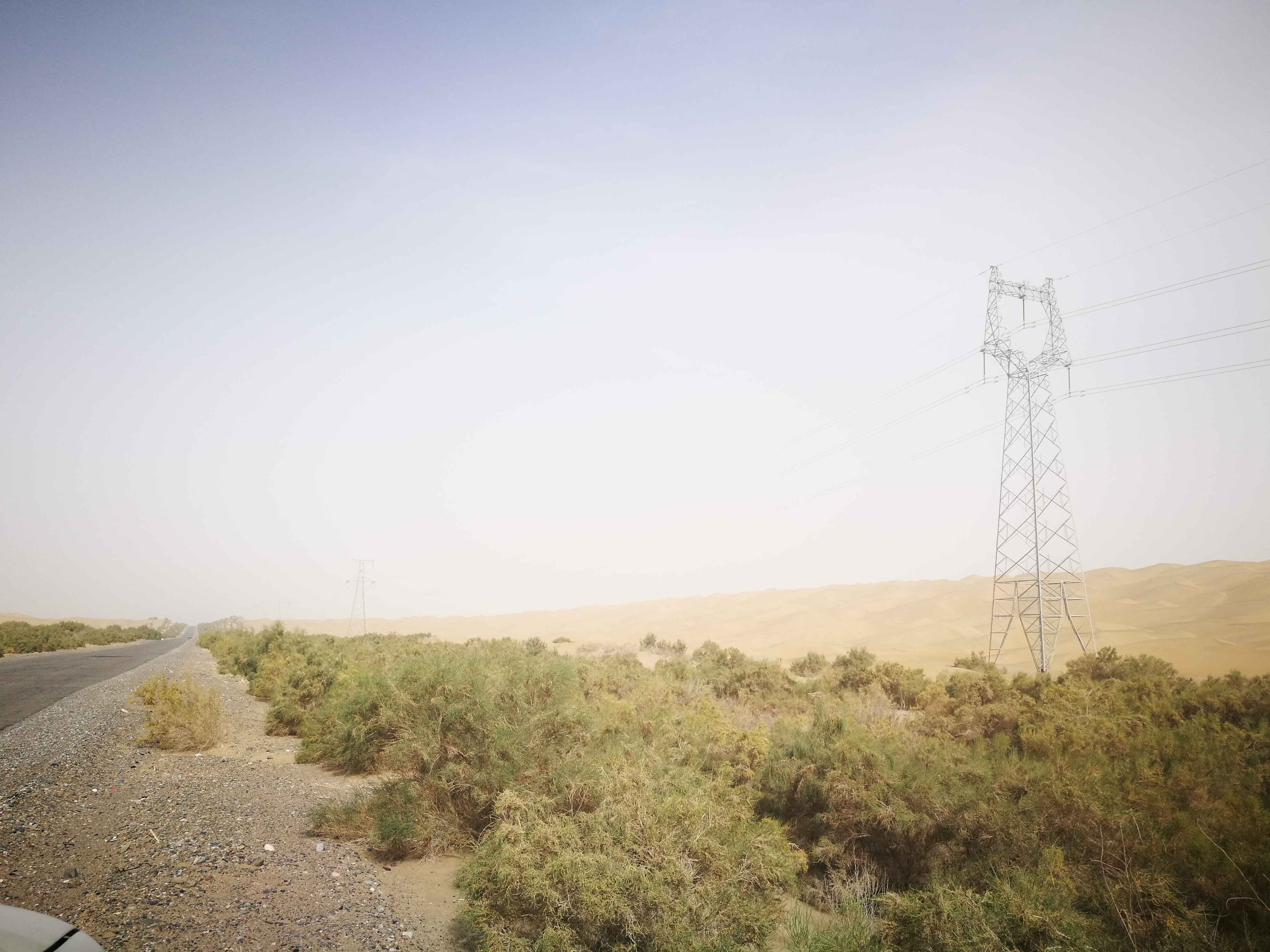 13000公里新手独驾*疆新**第23天——穿越塔克拉玛干沙漠，遭遇陷车