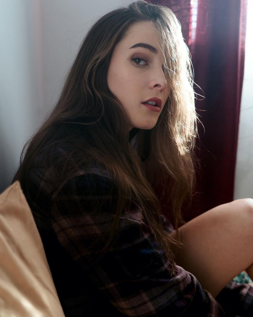 美到窒息颜值炸裂,美到窒息惊艳的小马