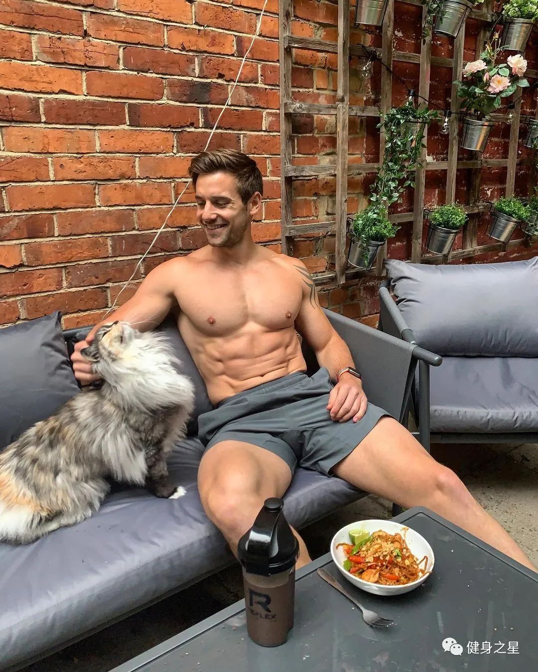 酷似海王的男模,酷似陈冠希的肌肉男