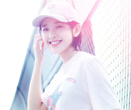 唐艺昕美艳甜美,唐艺昕为什么被称为备忘录女孩