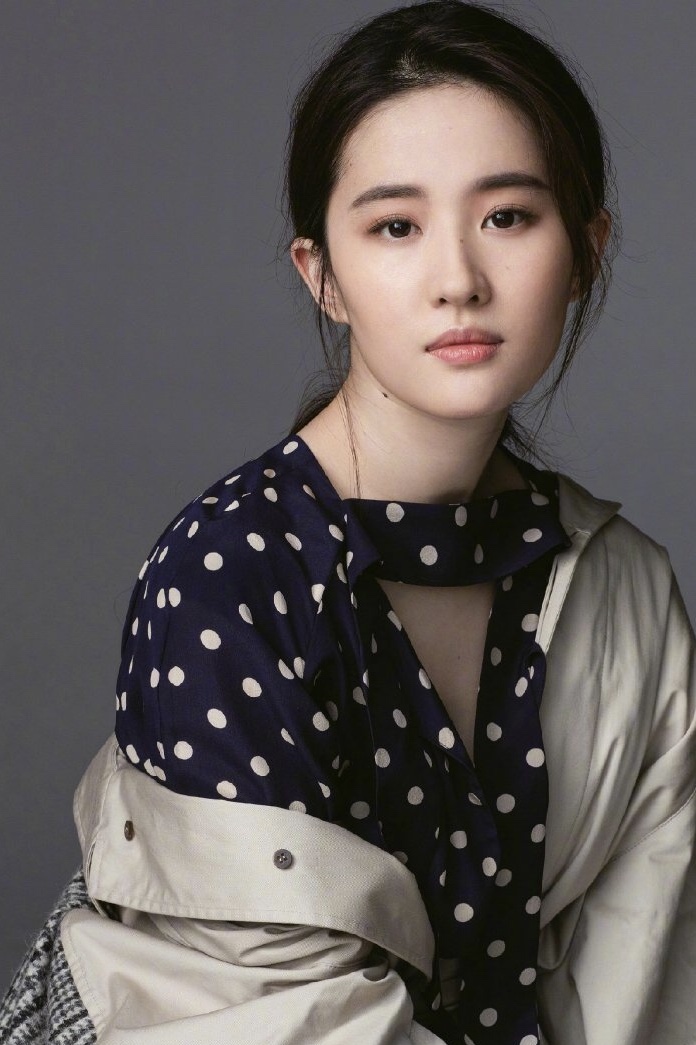 想知道你是淡妆脸还是浓妆脸？可以看这3点，千万别画错