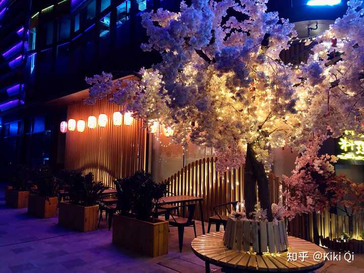 郑州有什么好吃的美食,郑州有什么好玩的地方情侣