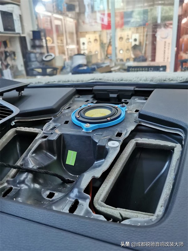 保时捷卡宴音响怎么调最佳效果,保时捷卡宴音响声音怎么开