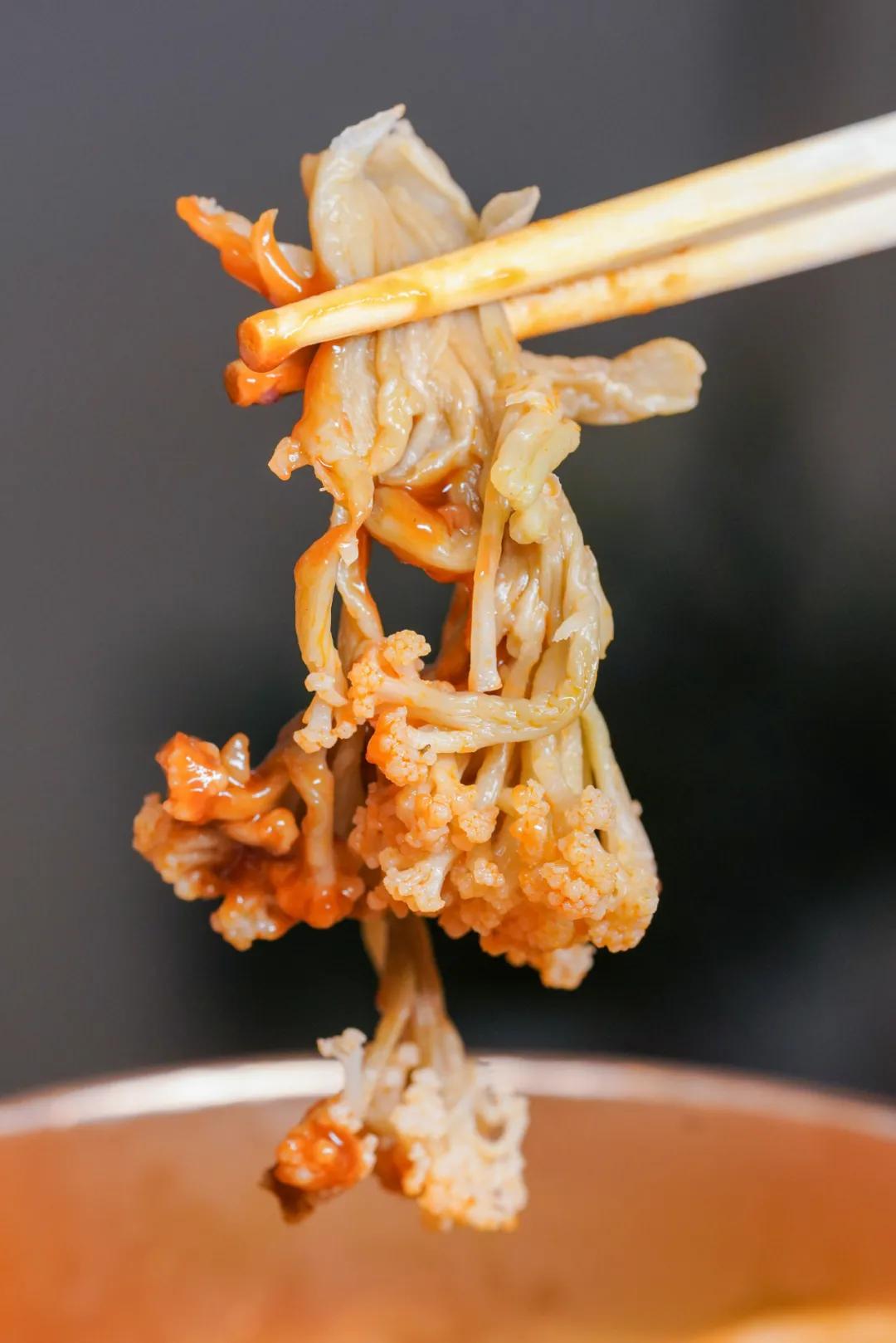 吃正宗成都冒菜,正宗川味火锅底料吃一次就忘不了