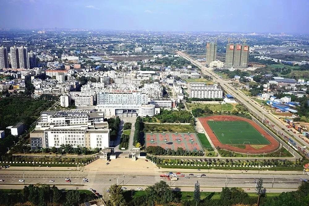 专科也能上名校,专科也可以教中职吗