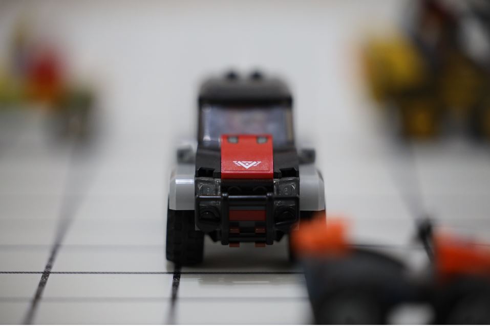 长焦镜头怎么放大缩小,rf70-200f2.8镜头测评