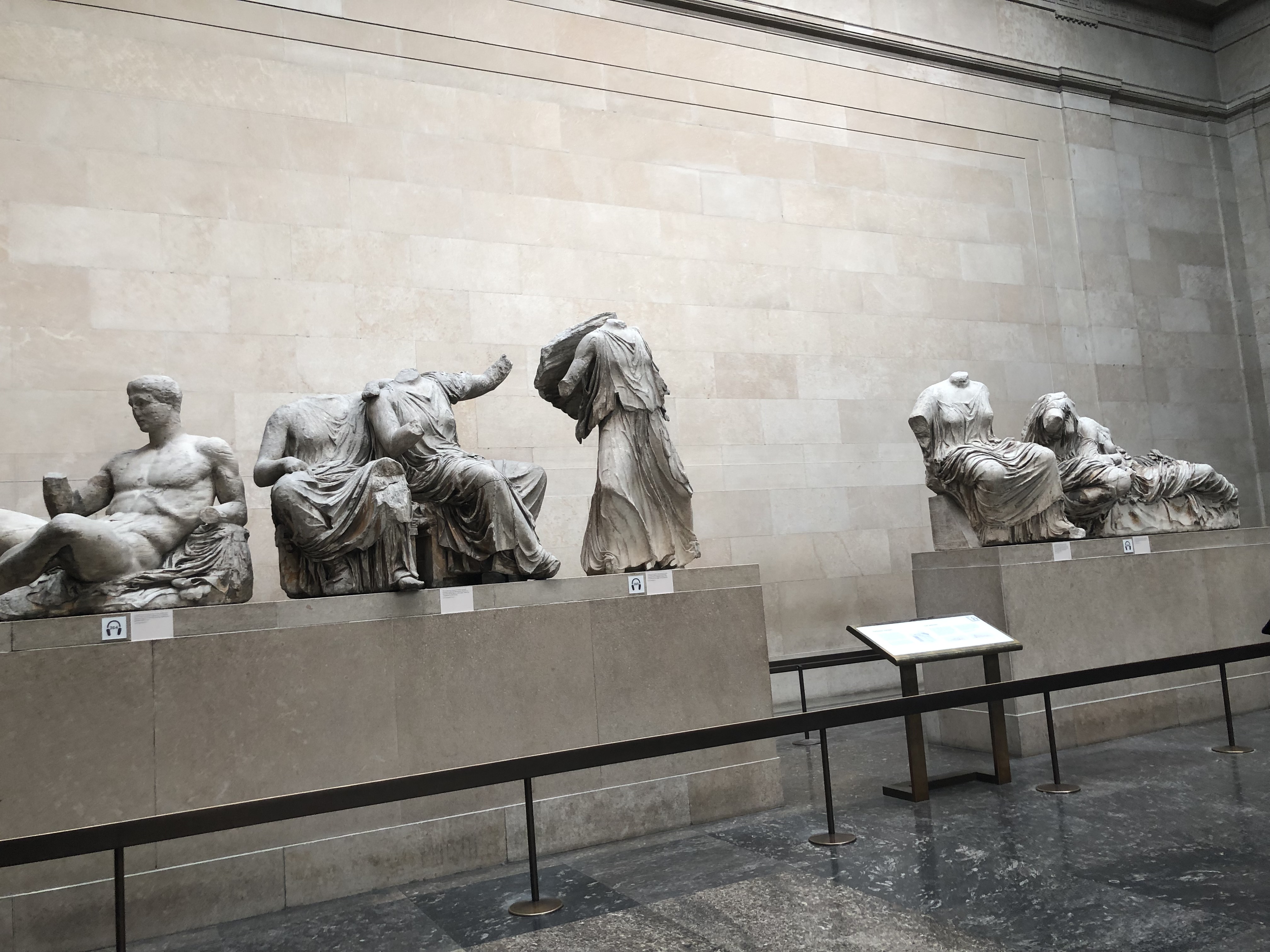 英国12日旅游的行程,英国深度游跟团6日