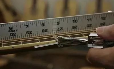 电吉他音箱怎样调beyond乐队音色 (音色好听的晶体管电吉他音箱推荐)