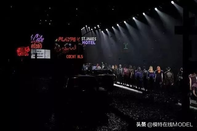 为什么时装秀上的衣服经常奇形怪状？不切实际的衣服到底有何用