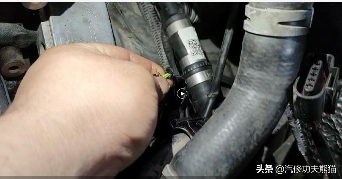 10年奥迪a6l2.0t烧机油维修,奥迪a6l2.0t烧机油吗