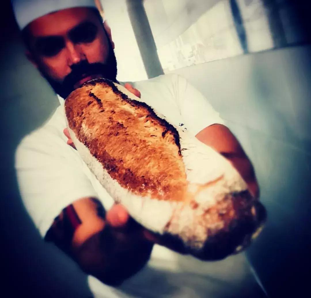 意大利是著名的时尚设计之国,意大利是真正的美食之都