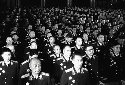 五五授衔时，人民*队军**八位最出众的参谋长，分别被授予什么军衔？