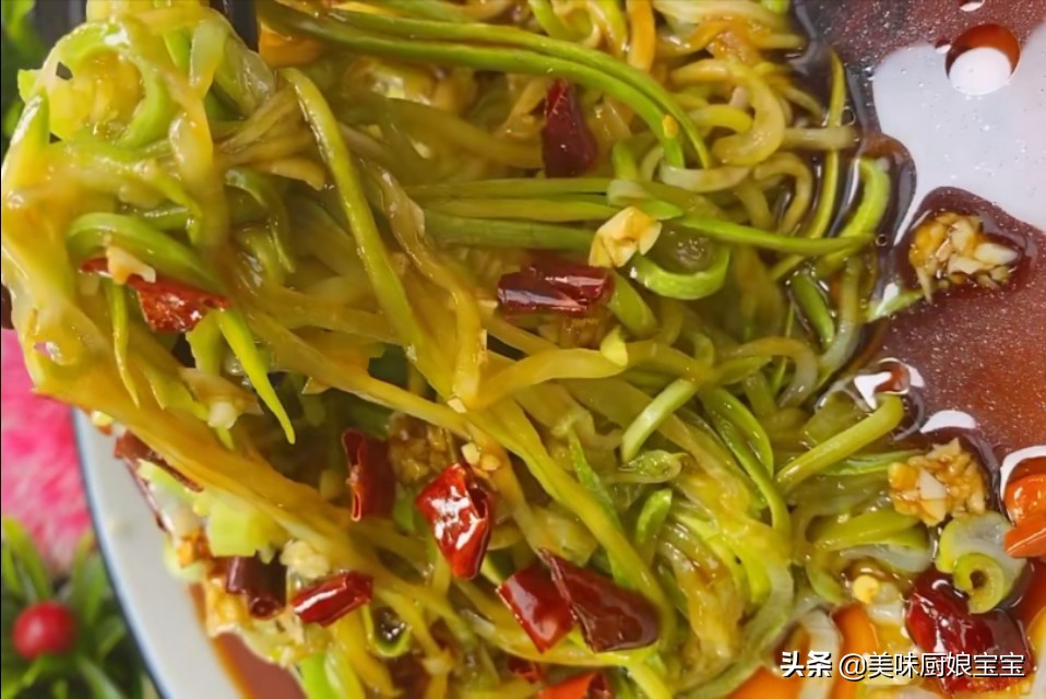 糖尿病人素炒西葫芦家常做法,黄色香蕉西葫芦糖尿病人能吃吗