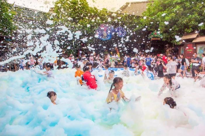 长鹿缤纷泡泡节来啦！原价346元1大1小5A长鹿+童话动物王国等仅99